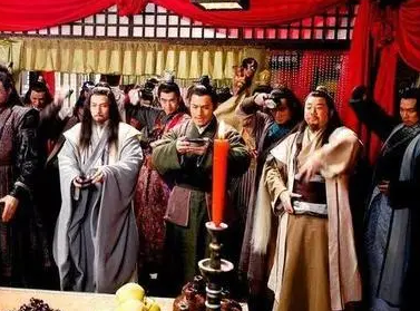 张亮：凌烟阁二十四功臣之一，为何最后被李世民以谋反罪斩首？