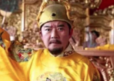 朱元璋当了皇上后，为何会做出背叛朝廷的事呢？