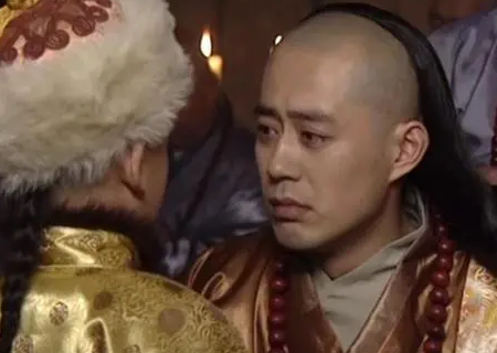 康熙并不是顺治的嫡子和长子 顺治为何会传位给他