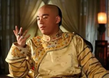 嘉庆帝在乾隆死后，为何迅速处死了和珅？