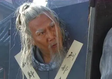 李善长是功臣又已经隐退，为什么依旧无法善终？