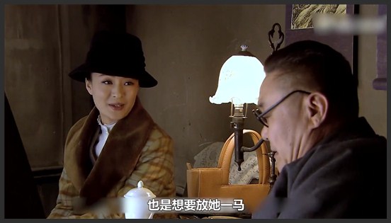 《渗透》_16_渗透16：卧底孝敬上级雪茄烟，下一秒领导听到价格，惊得赶紧退回_老常侃剧