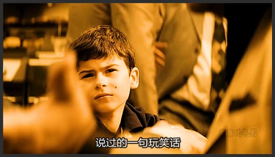 一个因受证人保护计划而迁居诺曼底的黑手党家庭_榴莲说电影X