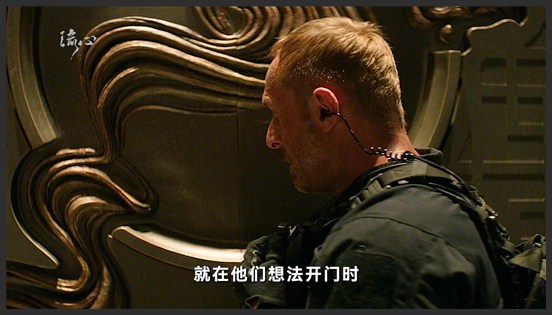 断腿猛男，万米高楼极限求生，《摩天大楼》火海无边险象环生！