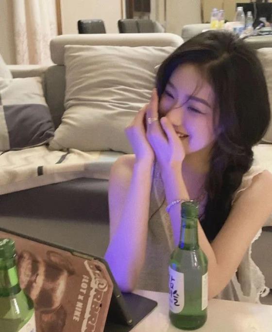 【哲理】美景落叶的文案（落叶的美景发朋友圈文案）