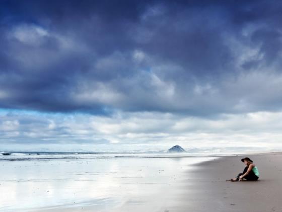 【唯美】描写一个人将要死亡的句子（描写死很多人的句子）