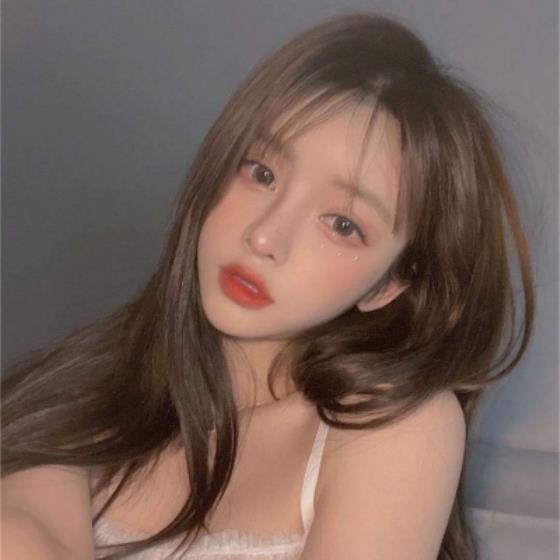 【爱情】形容穷不碰爱情的句子（形容没钱放弃爱情的句子）