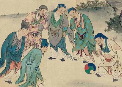 从战国到两汉三国时期，蹴鞠是如何发展变化的？